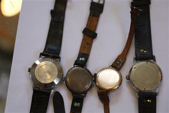 Twelve assorted gentlemans wristwatches including Seiko, Roamer, Bulova and Zodiac.